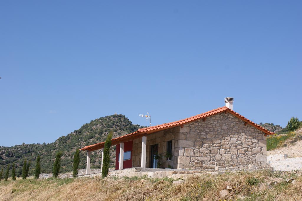 Hostal Quinta Da Terrincha Torre De Moncorvo Exterior foto